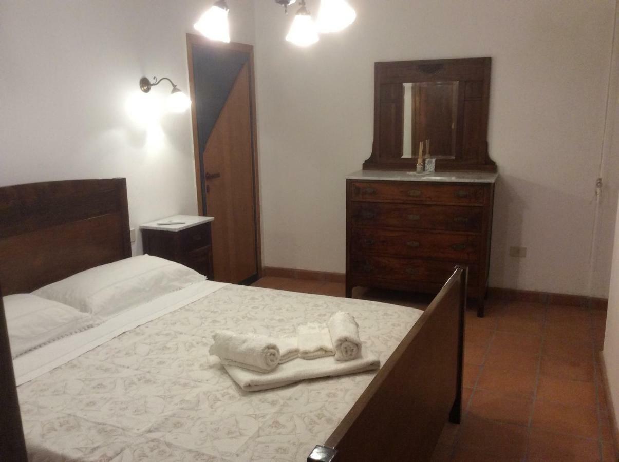 Le Apuane Guest House Mezzana  Екстериор снимка